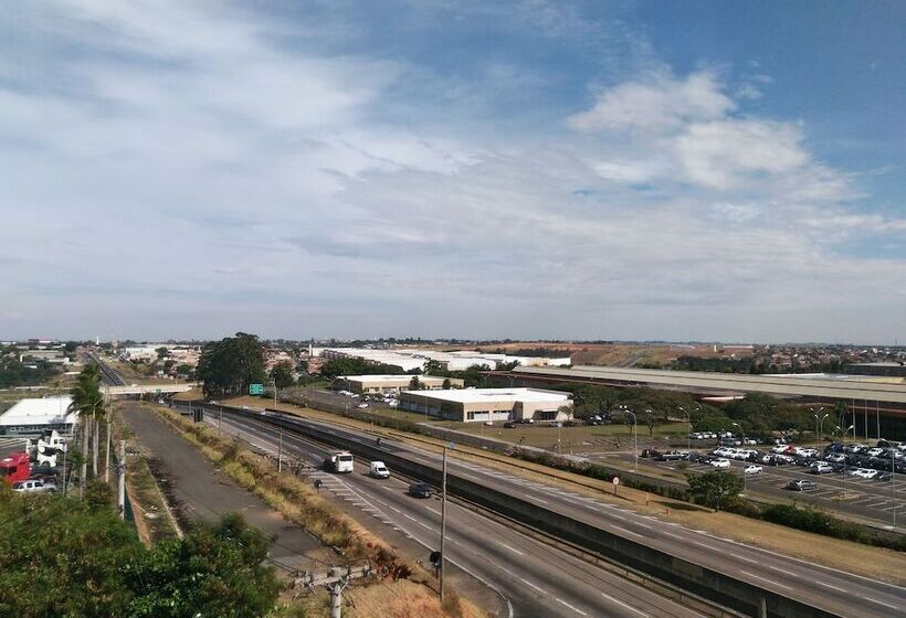 Отель Assay Plaza