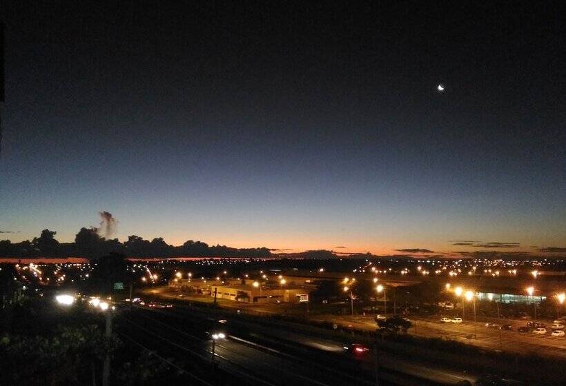 Отель Assay Plaza