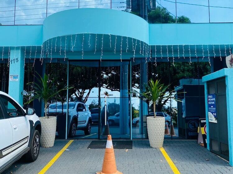 Отель Assay Plaza