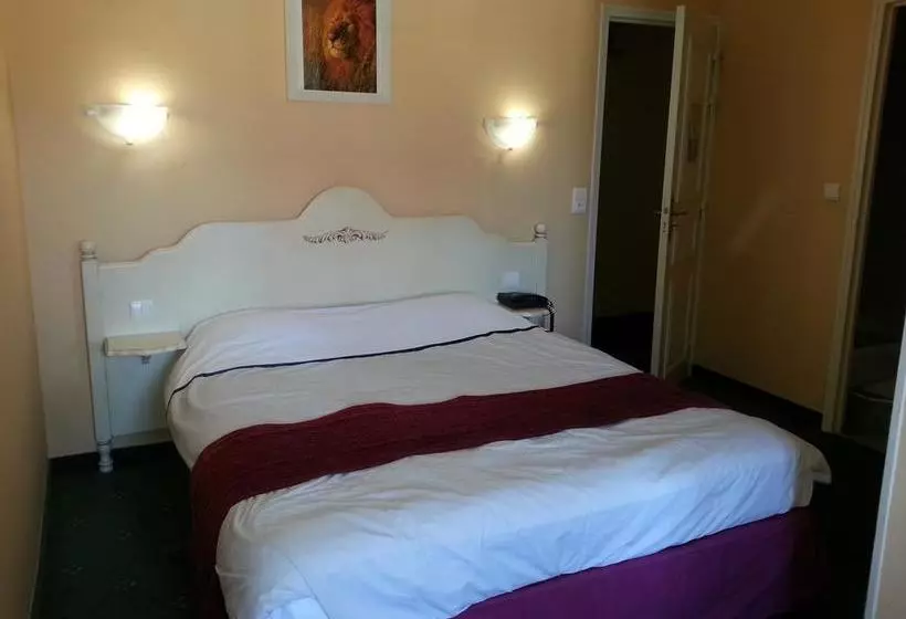 Hotelli Hôtel Au Lion D'or