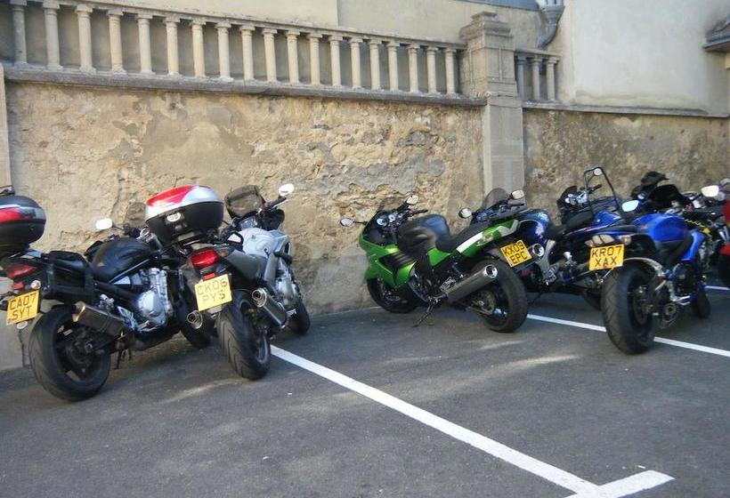 בית מלון כפרי Hôtel Au Lion D'or