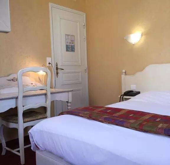 Hotelli Hôtel Au Lion D'or