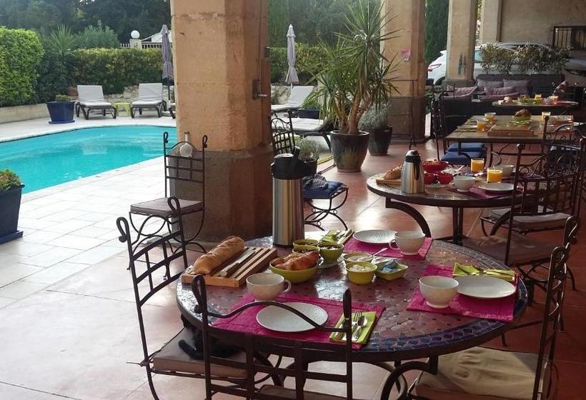 בית מלון כפרי Domaine De La Clémentière