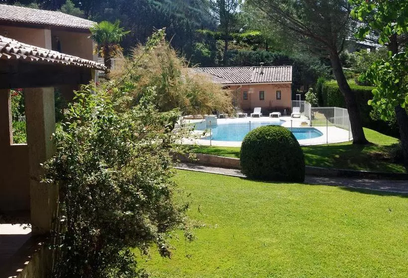 Les Hauts De Greoux
