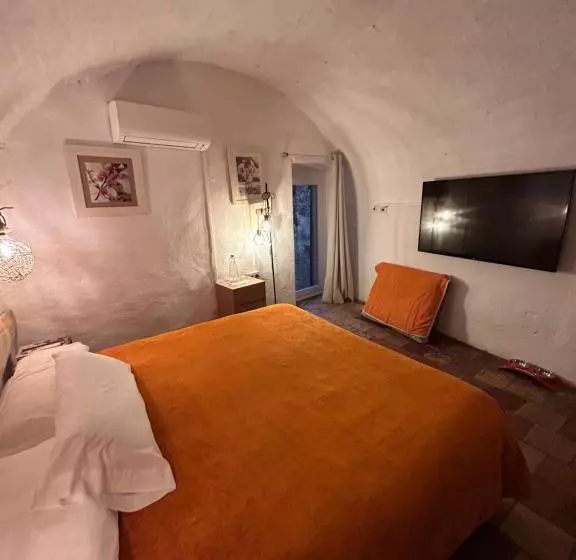 هتل B&b Mas Torrencito Pet Friendly