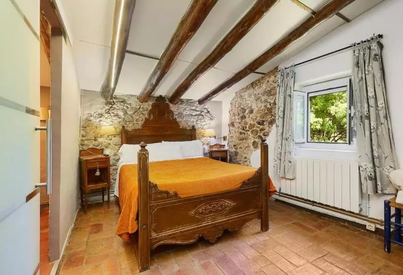 هتل B&b Mas Torrencito Pet Friendly