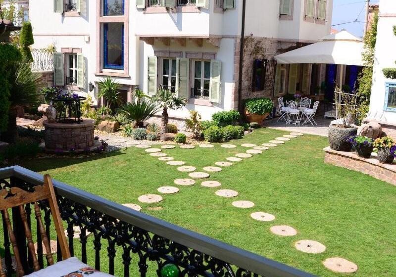 Nisi Hotel Adults Only