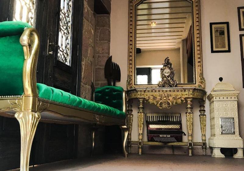 Nisi Hotel Adults Only