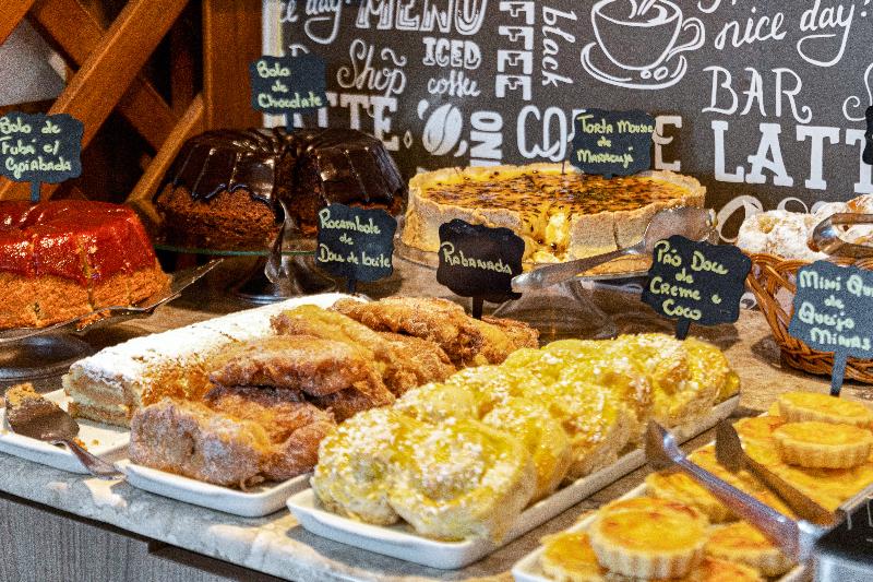 هتل Petropolis Inn