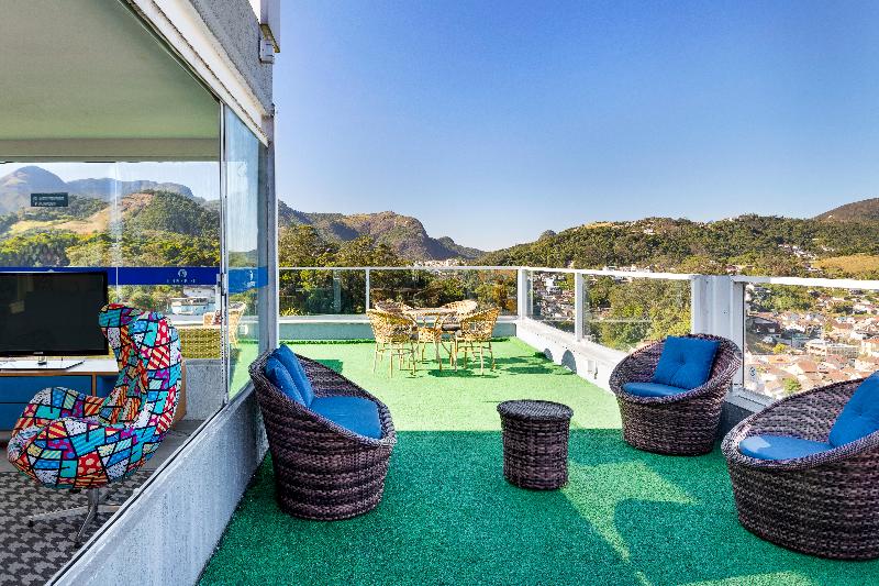 هتل Petropolis Inn