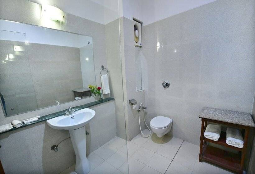 ホテル Kadamb Kunj Resort   Bharatpur