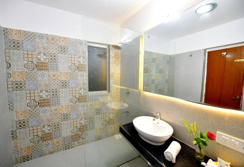 ホテル Kadamb Kunj Resort   Bharatpur