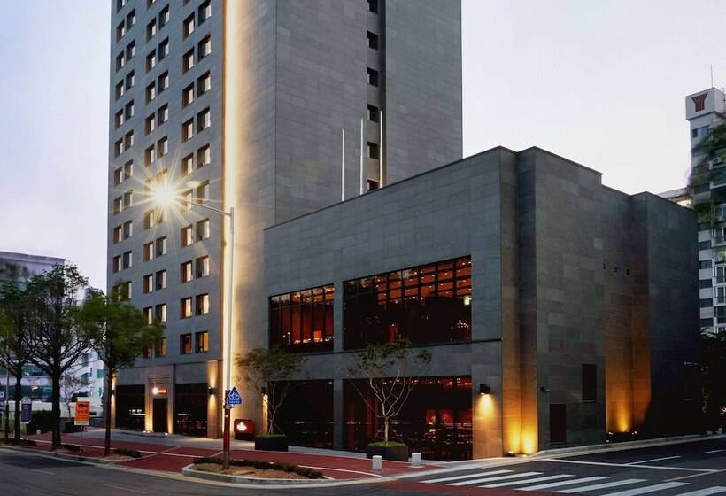 Hotel Ramada By Wyndham Gunsan