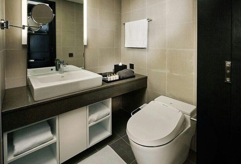 Hotel Ramada By Wyndham Gunsan