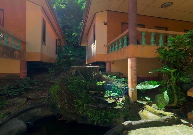 فندق Rim Khao Resort