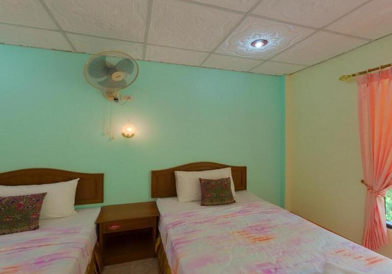 Отель Rim Khao Resort