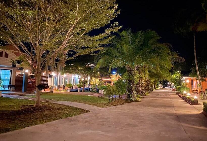 호텔 Saithong Resort