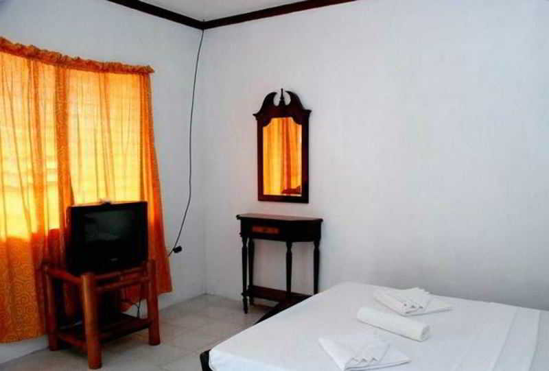 Hotel Sea Corals Beach Resort