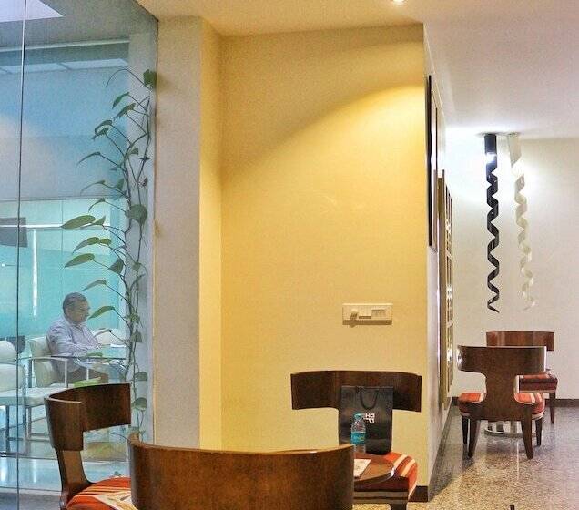 בית מלון כפרי 91 Golf Course Road