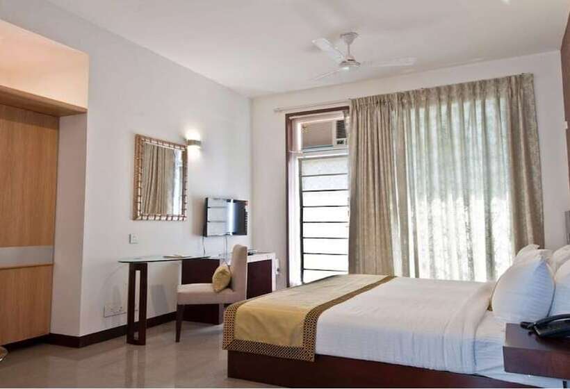 בית מלון כפרי 91 Golf Course Road