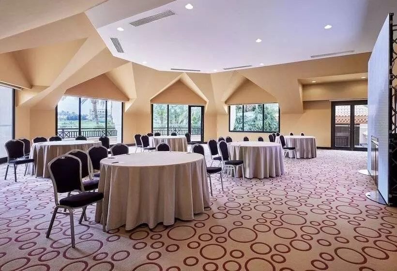 هتل The Westin Cairo Golf Resort & Spa, Katameya Dunes