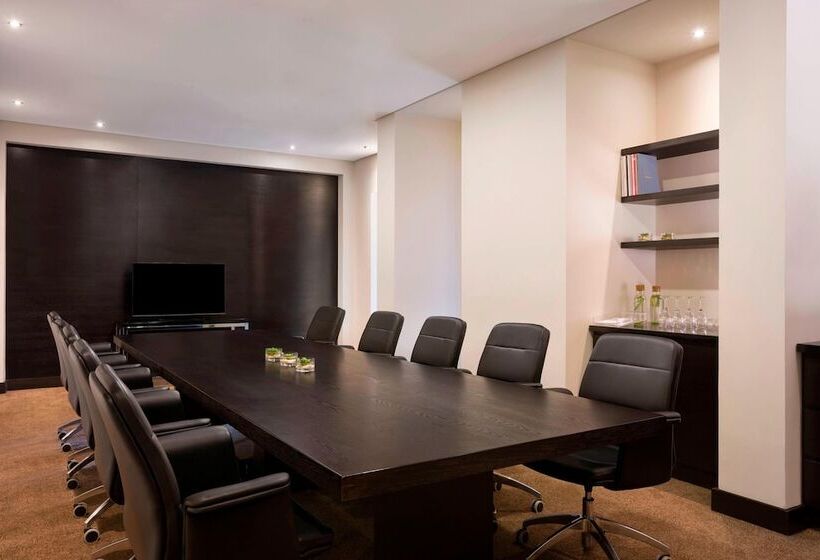 בית מלון כפרי The Westin Cairo Golf Resort & Spa, Katameya Dunes