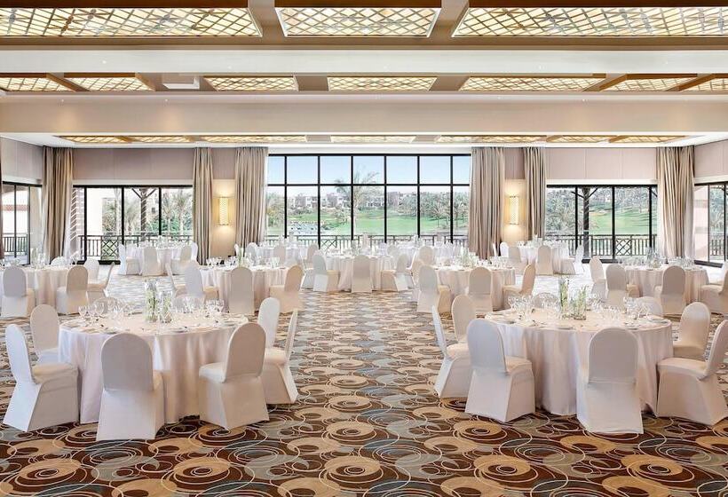 בית מלון כפרי The Westin Cairo Golf Resort & Spa, Katameya Dunes