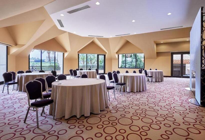 בית מלון כפרי The Westin Cairo Golf Resort & Spa, Katameya Dunes