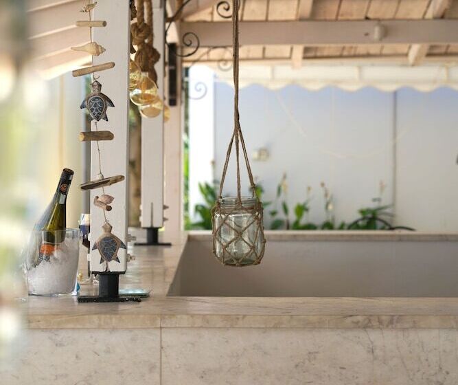 Mirsini Studios & Apartments