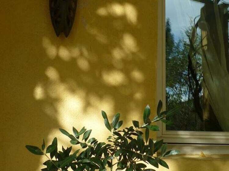 Пансион Le Mas Des Aludes