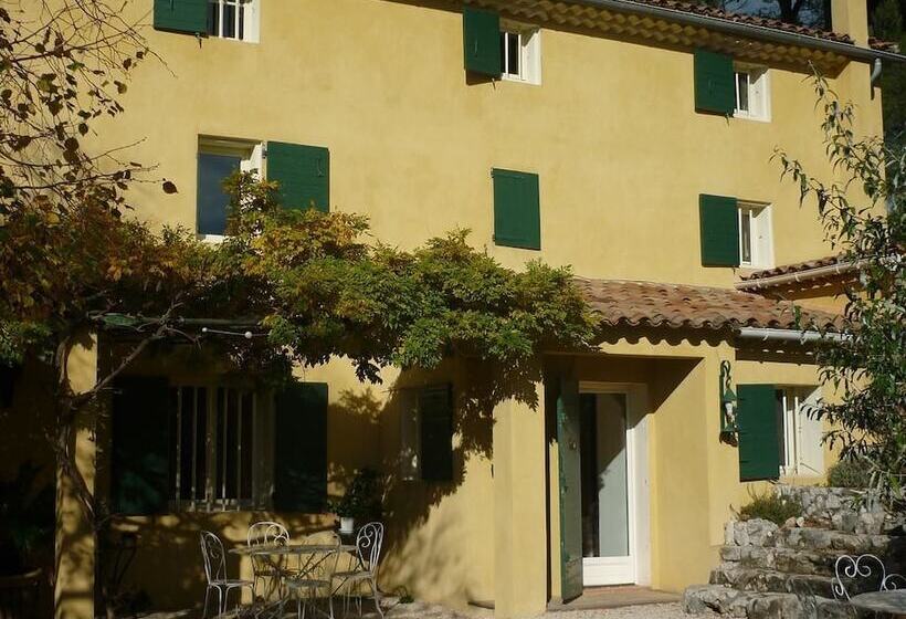 Пансион Le Mas Des Aludes