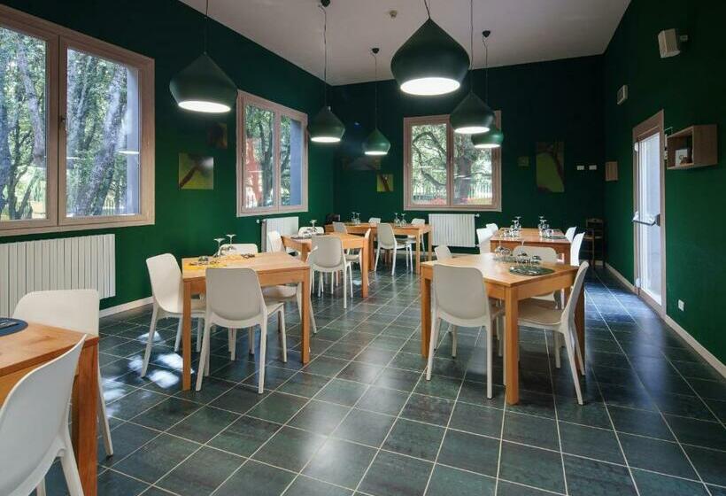 הוסטל Locanda  E Monte