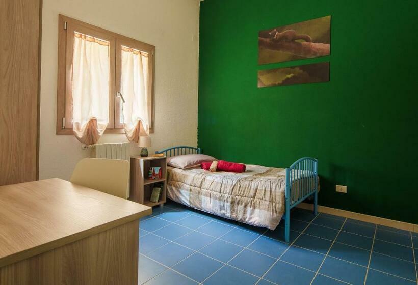 הוסטל Locanda  E Monte