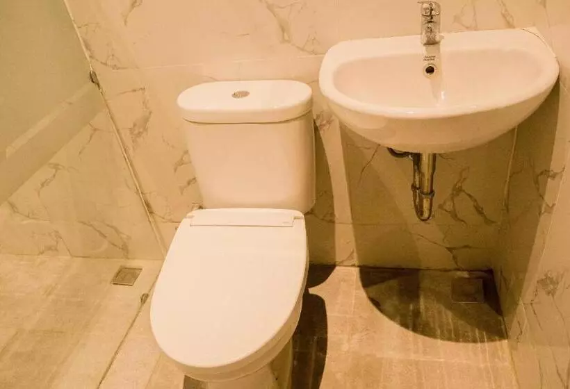 Kapselihotelli Ketje Luxury Capsule Mitra Reddoorz