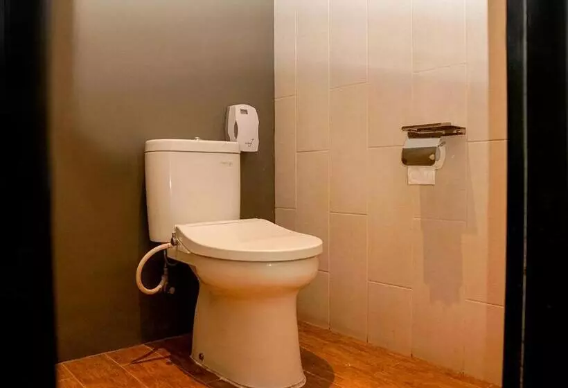 Kapselihotelli Ketje Luxury Capsule Mitra Reddoorz