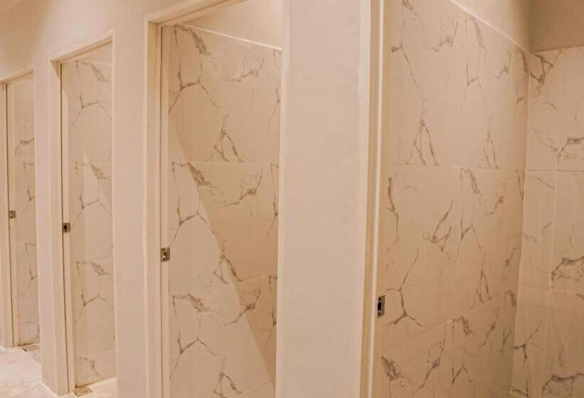 هتل کپسول Ketje Luxury Capsule Mitra Reddoorz