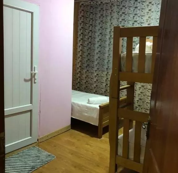 پانسیون Guest House Dreamland