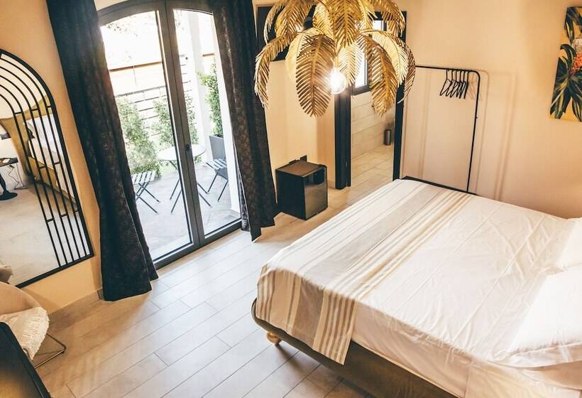 Bed and Breakfast Eksōtika