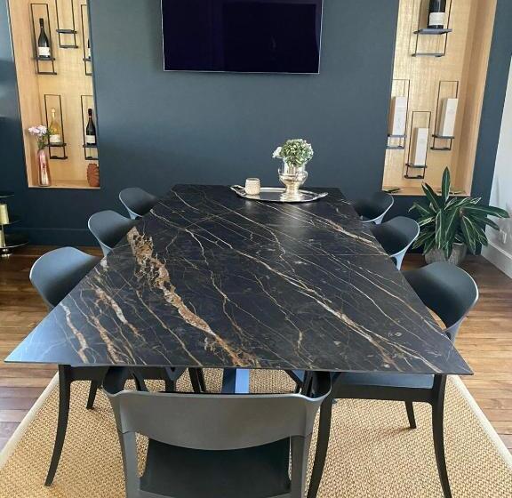 Villa Eulalie B&b Guest House Nestled In The Champagne Area