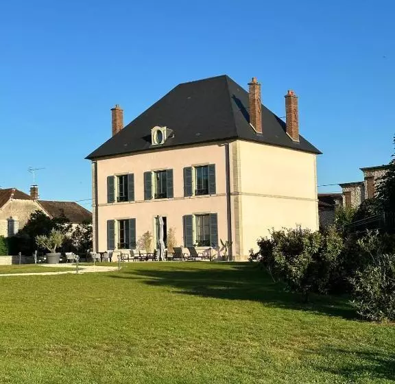 Villa Eulalie B&b Guest House Nestled In The Champagne Area