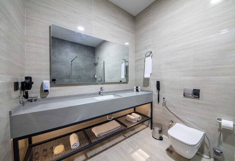 בית מלון כפרי V Center