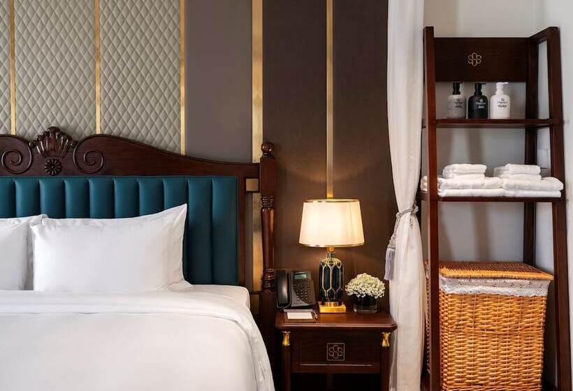 L Signature Hotel & Spa