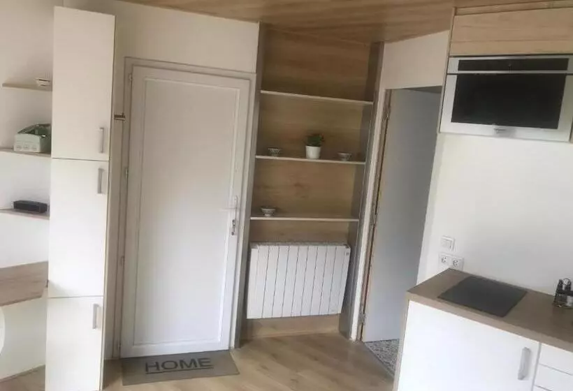 Majatalo Petit Studio Sur Propriété