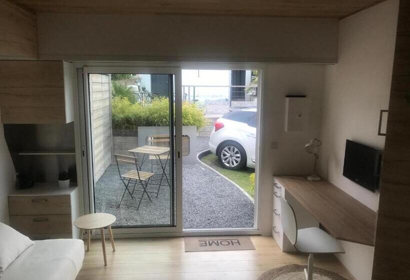 Пансион Petit Studio Sur Propriété