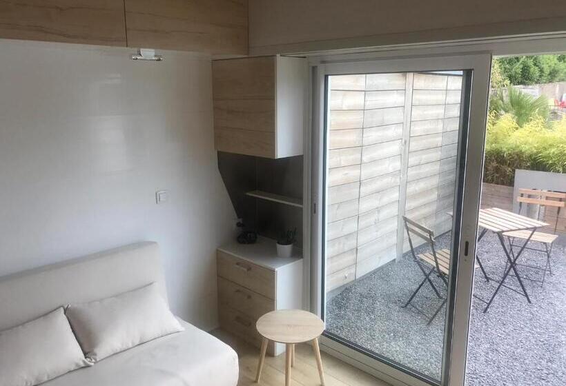 Пансион Petit Studio Sur Propriété