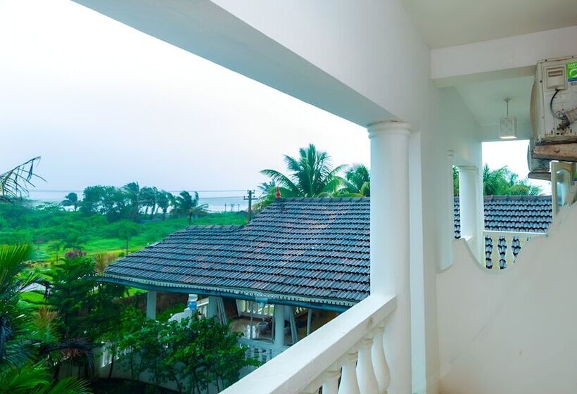 هتل Lillywoods Nv Beach Resort