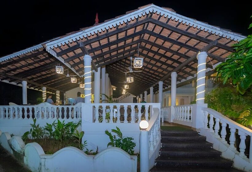 هتل Lillywoods Nv Beach Resort