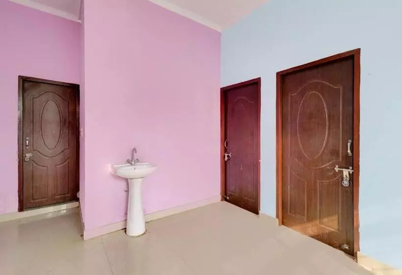 ホテル O Chaudhary Guest House