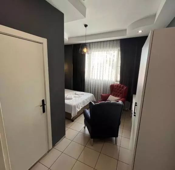 Kadıköy Viva Hotel & Suites