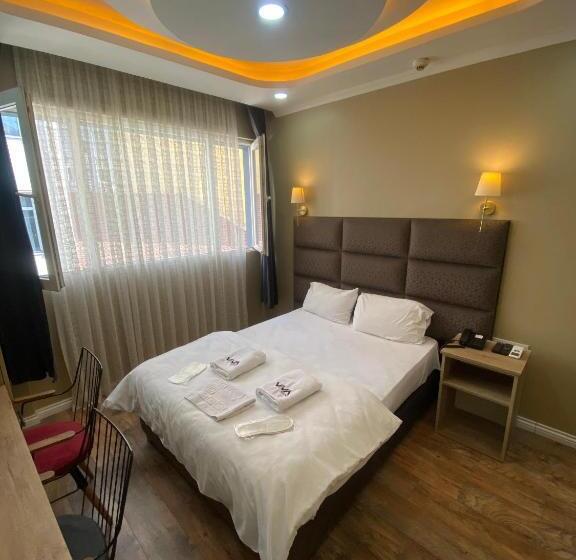 Kadıköy Viva Hotel & Suites